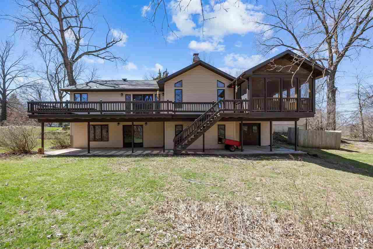 1514 Park Ridge Drive NW Swisher IA 52338