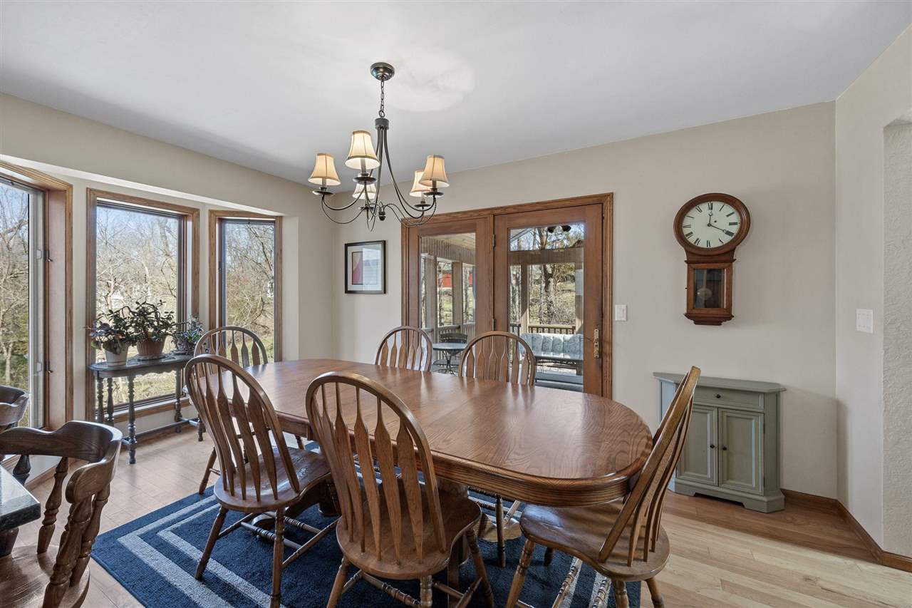 1514 Park Ridge Drive NW Swisher IA 52338