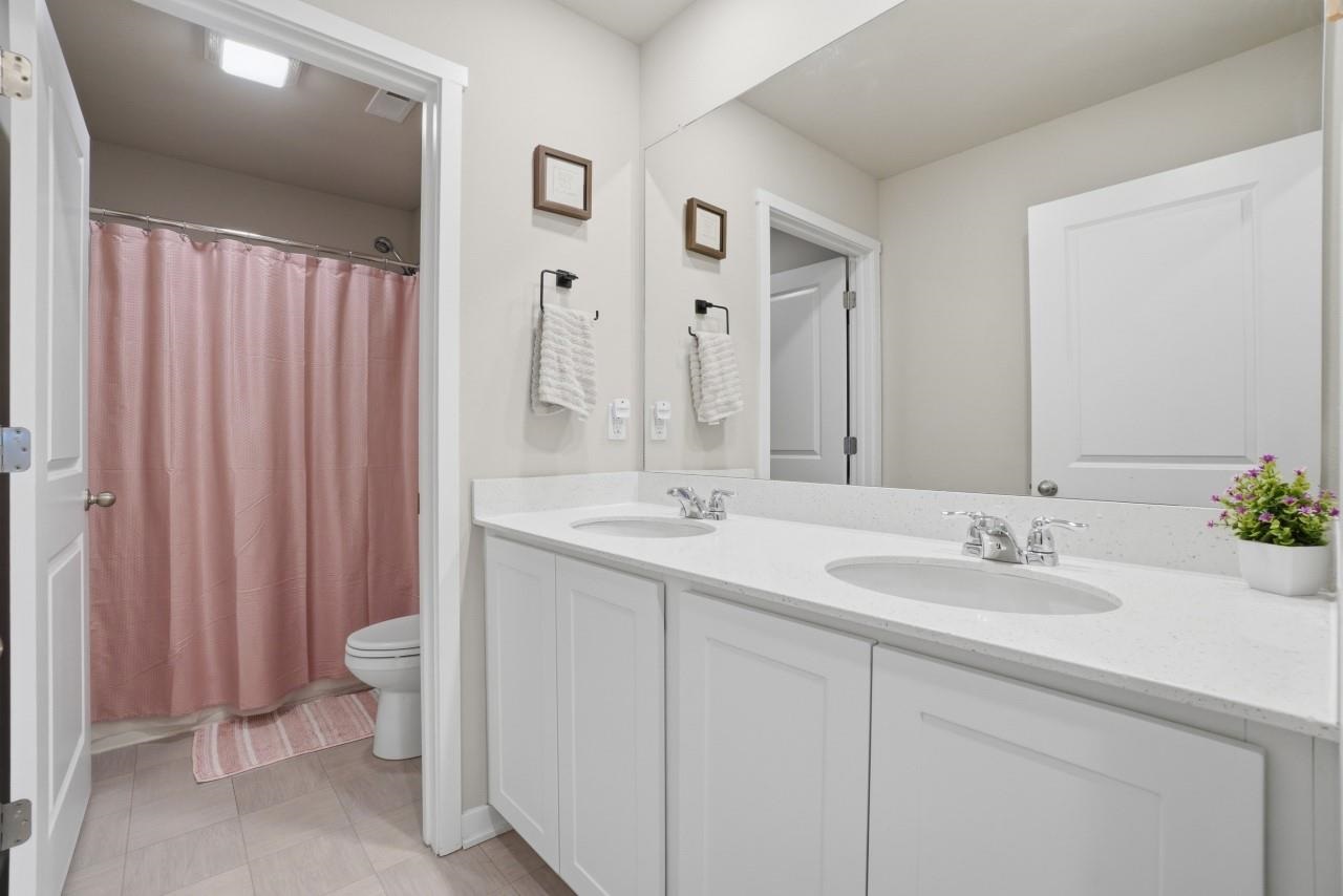3178 Scanlon Farms Road Coralville IA 52241