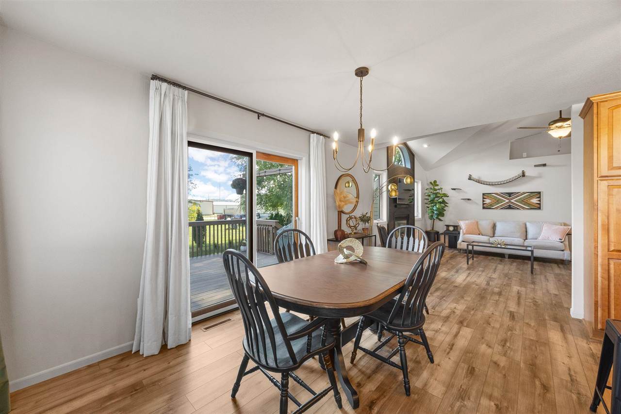 149 Country Club Court Anamosa IA 52205