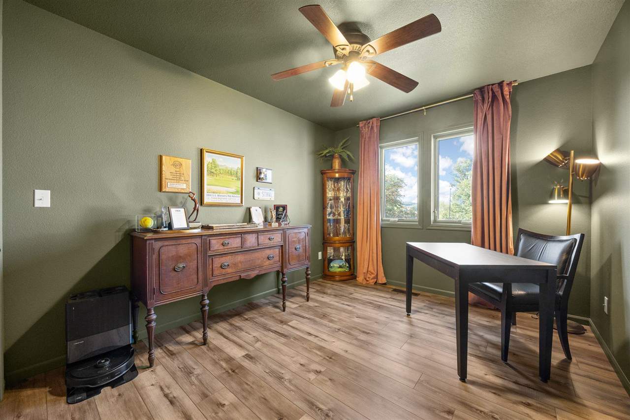 149 Country Club Court Anamosa IA 52205