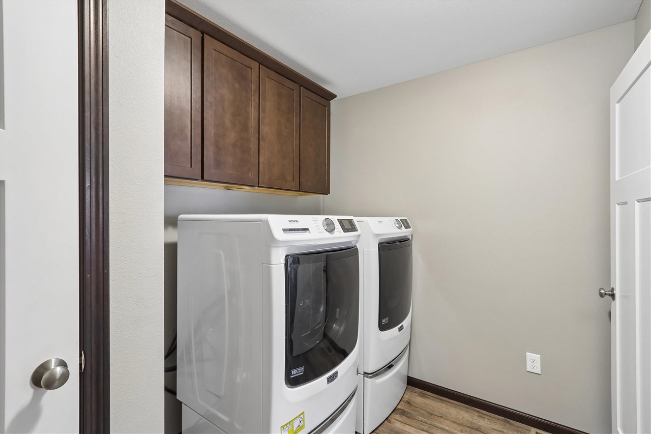 3000 Sunflower Street Ely IA 52227