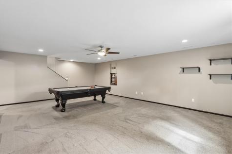 3000 Sunflower Street Ely IA 52227