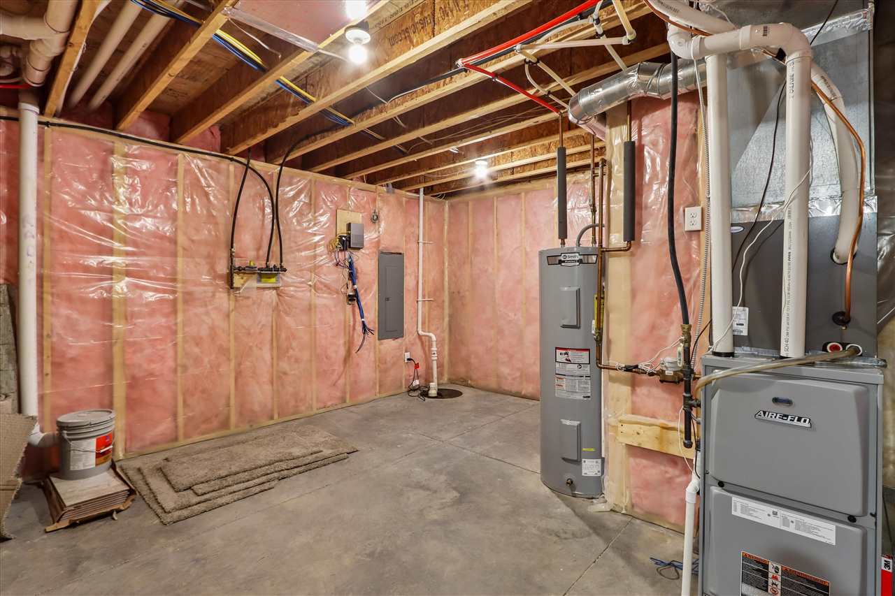 3000 Sunflower Street Ely IA 52227