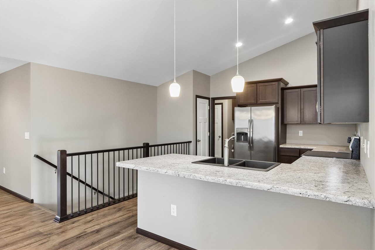 3000 Sunflower Street Ely IA 52227