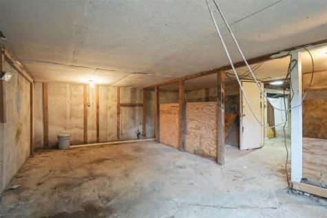1425 Douglas Court Marion IA 52302