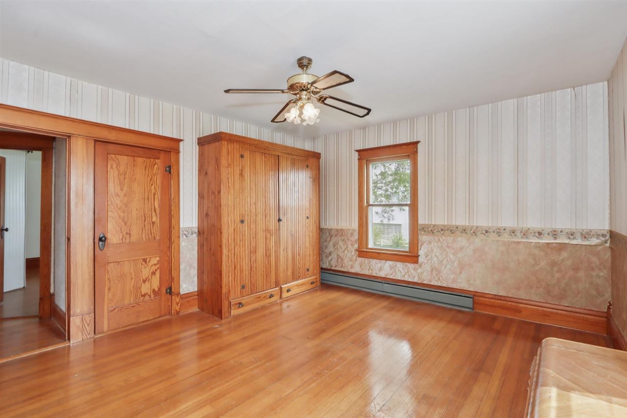 1679 160th Street West Liberty IA 52776