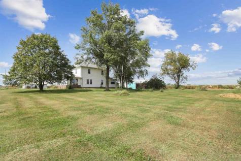 1679 160th Street West Liberty IA 52776