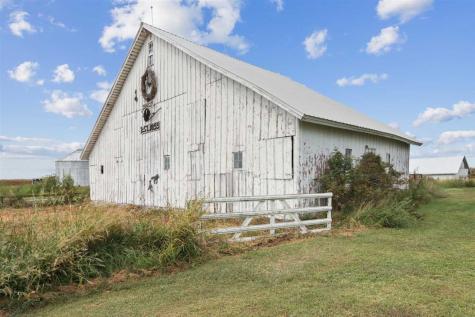 1679 160th Street West Liberty IA 52776