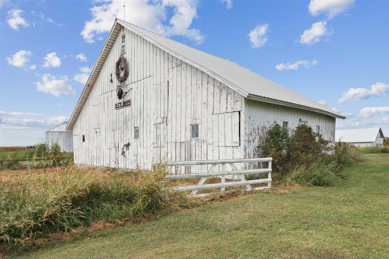 1679 160th Street West Liberty IA 52776