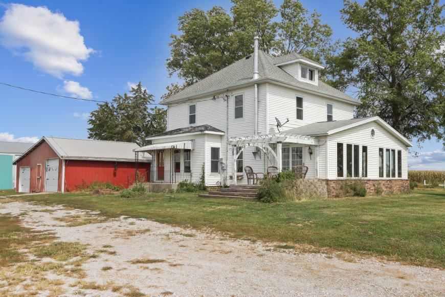 1679 160th Street West Liberty IA 52776