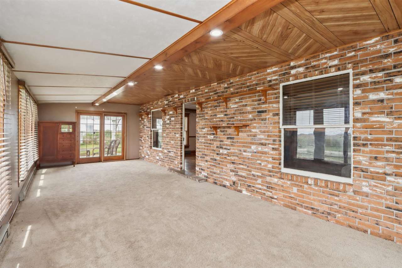 1679 160th Street West Liberty IA 52776
