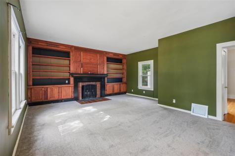 920 Ginter Avenue Iowa City IA 52240