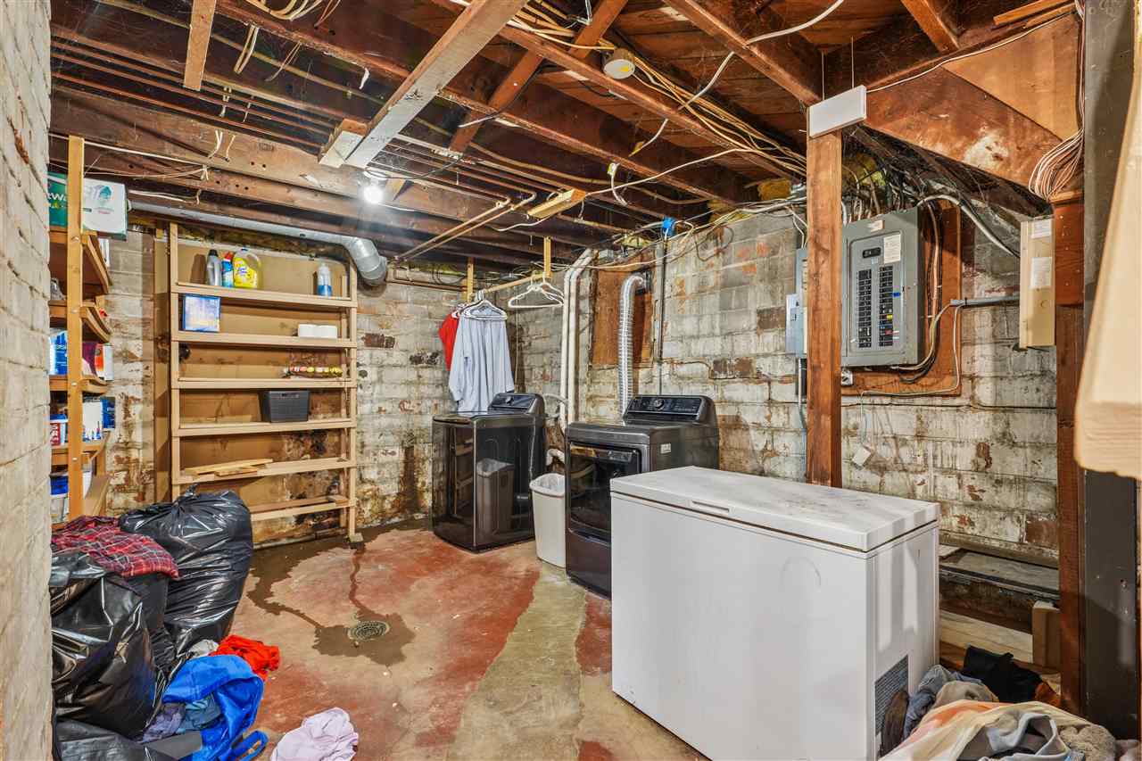 920 Ginter Avenue Iowa City IA 52240
