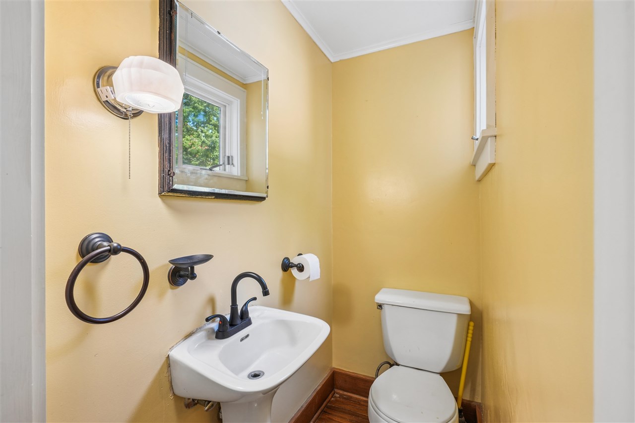920 Ginter Avenue Iowa City IA 52240
