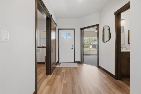 206 Westwood Circle Kalona IA 52247