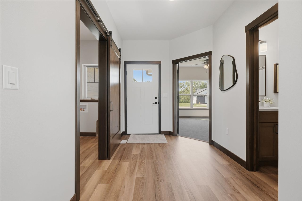206 Westwood Circle Kalona IA 52247