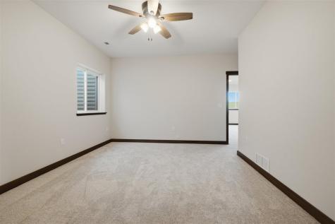 206 Westwood Circle Kalona IA 52247