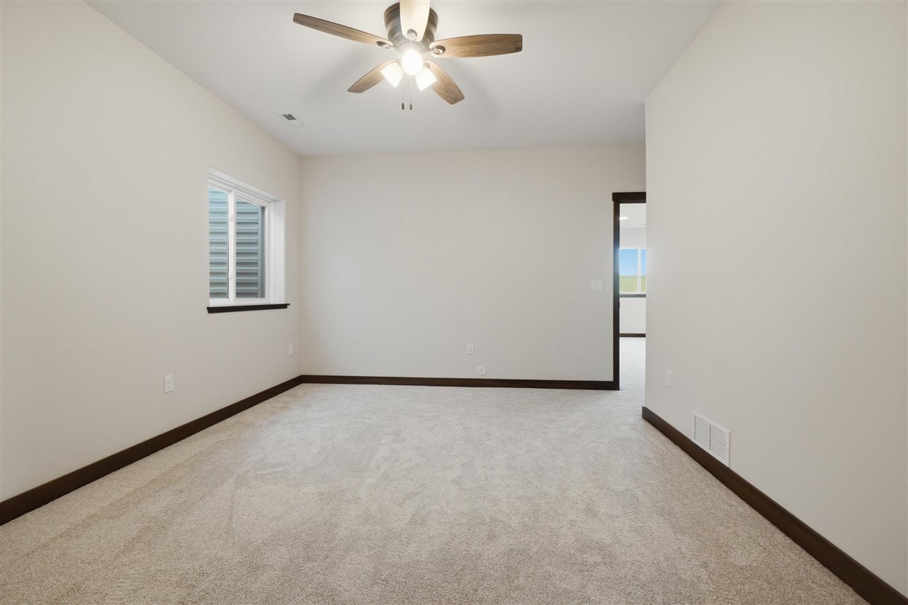 206 Westwood Circle Kalona IA 52247