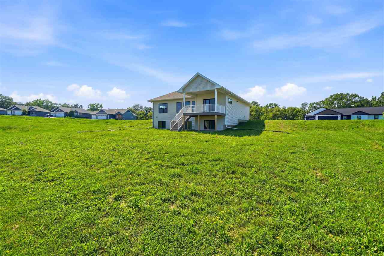 206 Westwood Circle Kalona IA 52247
