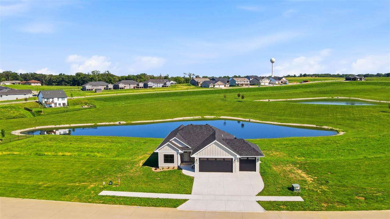 206 Westwood Circle Kalona IA 52247