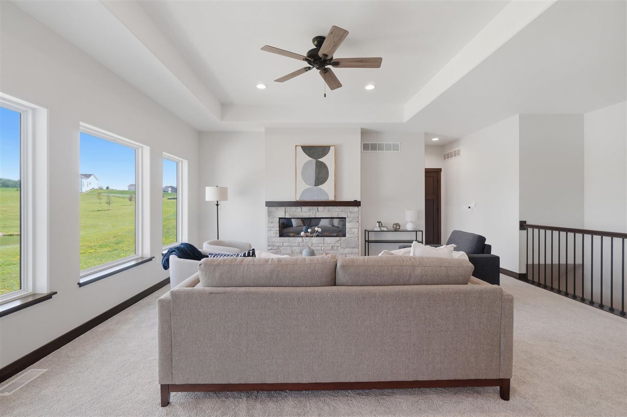 206 Westwood Circle Kalona IA 52247