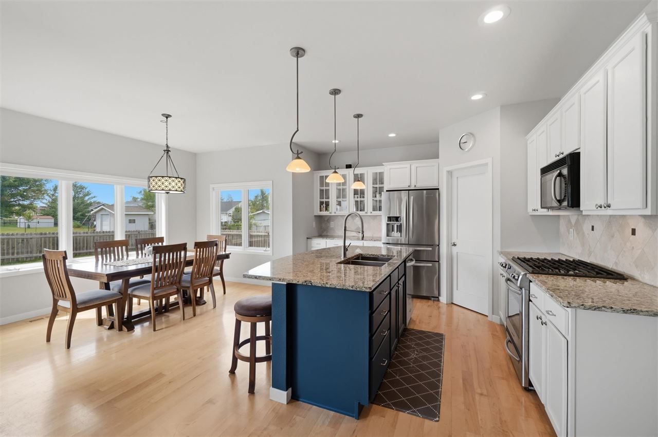 1740 Timber Wolf Drive North Liberty IA 52317