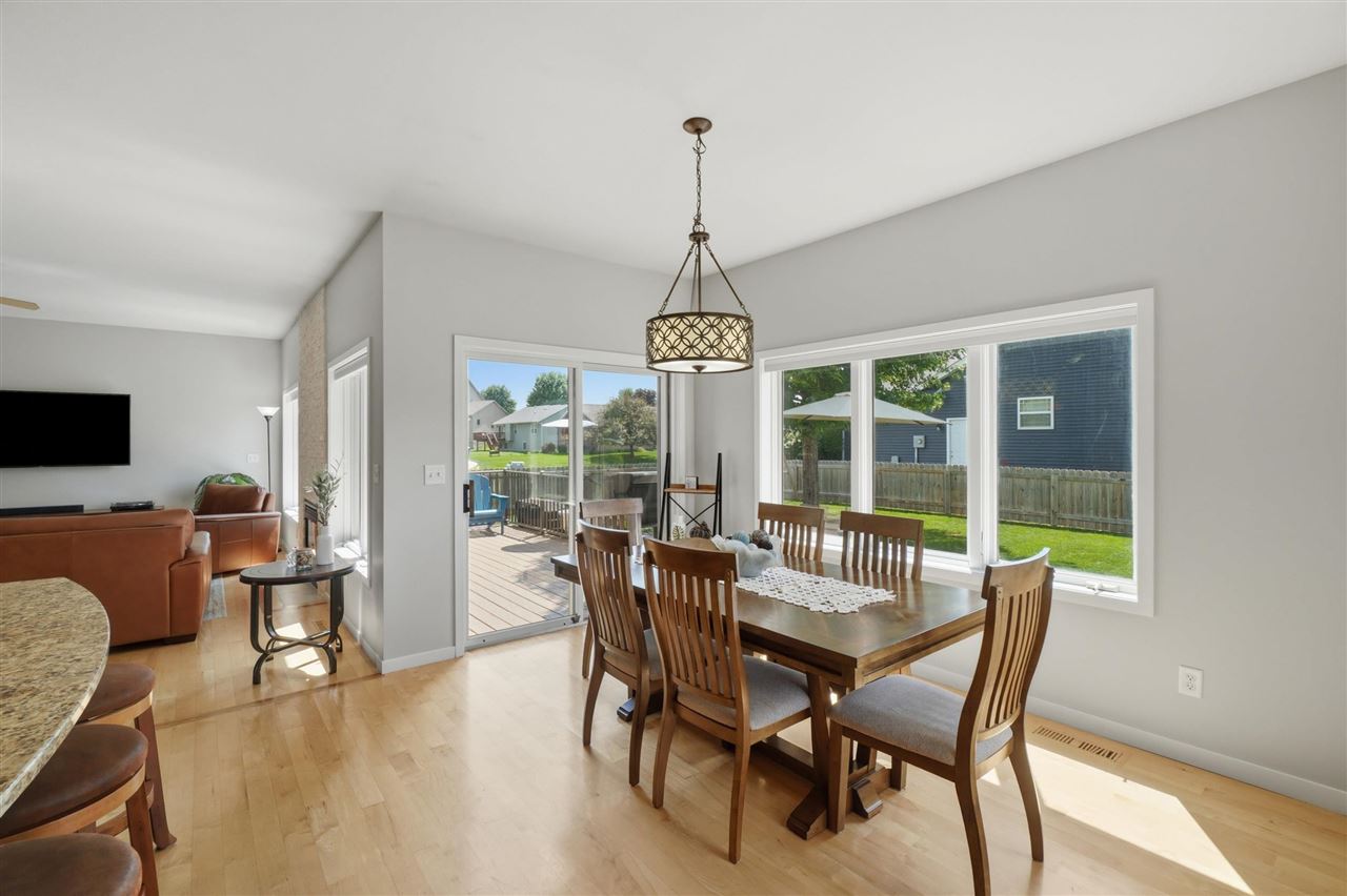1740 Timber Wolf Drive North Liberty IA 52317