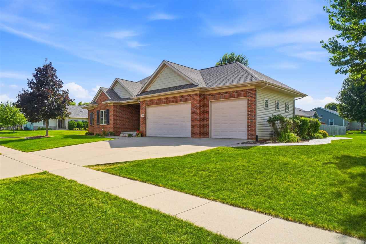 1740 Timber Wolf Drive North Liberty IA 52317