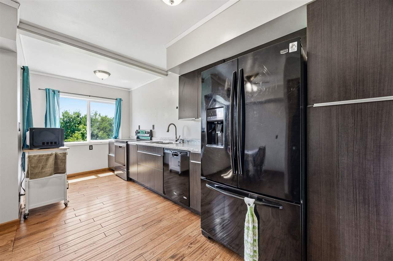 21 36th Avenue SW Cedar Rapids IA 52404