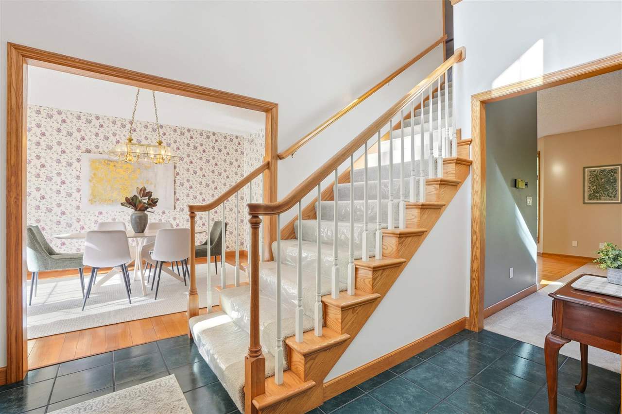 4672 Fox Lane NE Iowa City IA 52240