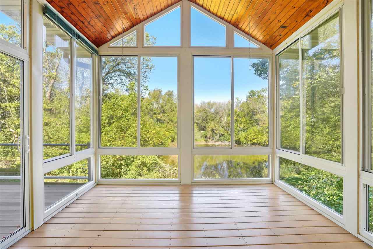 4672 Fox Lane NE Iowa City IA 52240