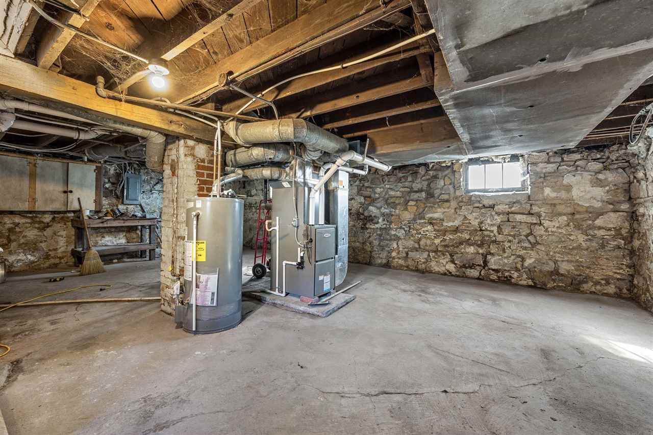 1703 A Avenue NE Cedar Rapids IA 52402