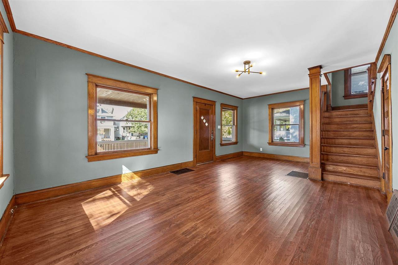 1703 A Avenue NE Cedar Rapids IA 52402