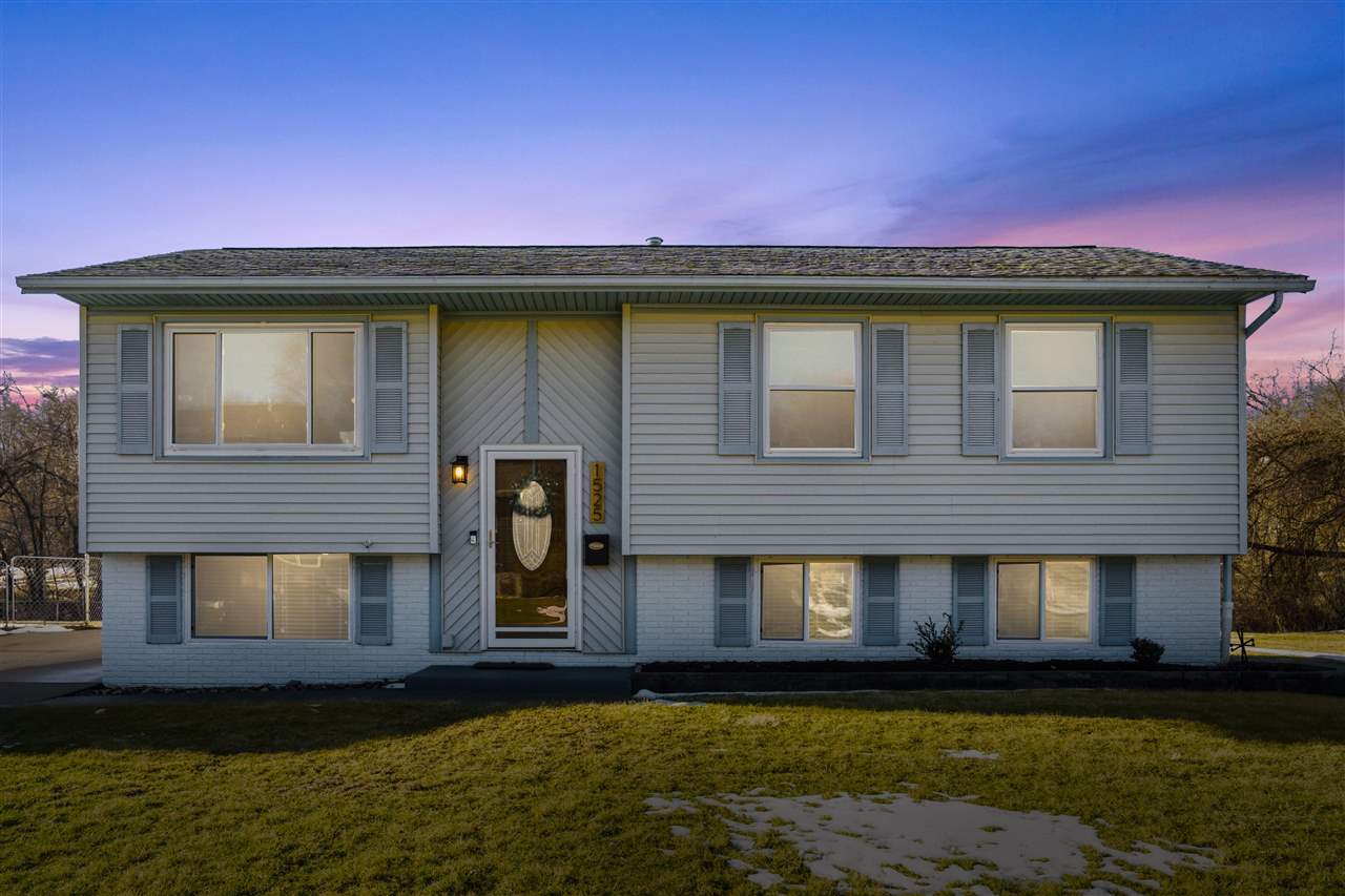 1525 N Avenue NW Cedar Rapids IA 52405