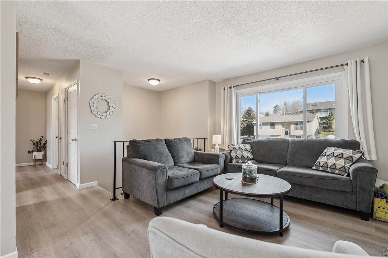 1525 N Avenue NW Cedar Rapids IA 52405