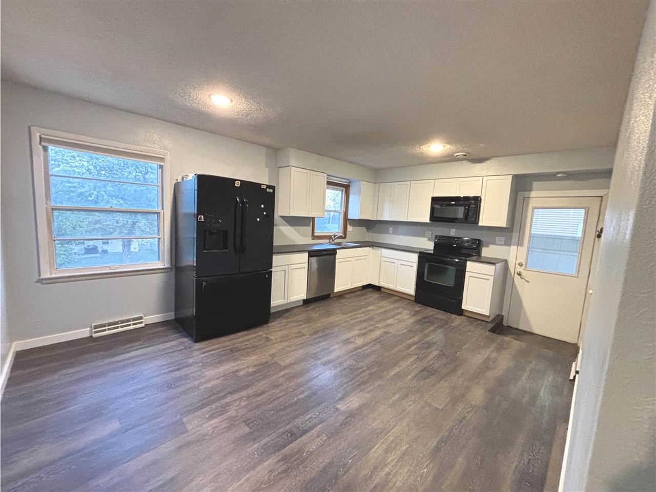 3312 G Avenue NW Cedar Rapids IA 52405