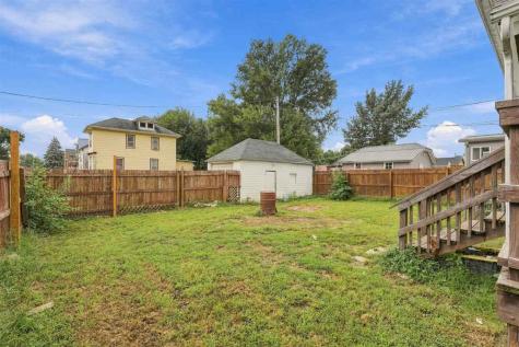 1602 Avenue I Fort Madison IA 52627