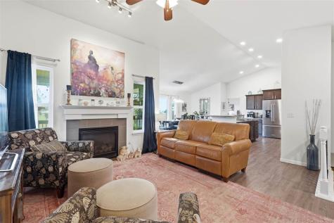 865 Prairie Street North Liberty IA 52317