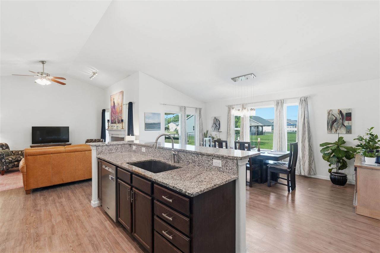 865 Prairie Street North Liberty IA 52317