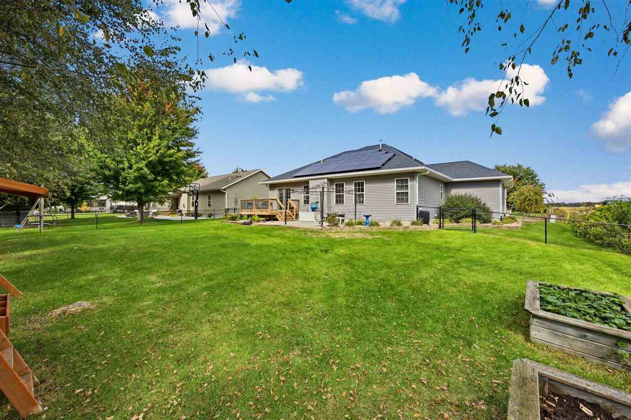 765 Berkshire Lane North Liberty IA 52317