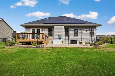 765 Berkshire Lane North Liberty IA 52317