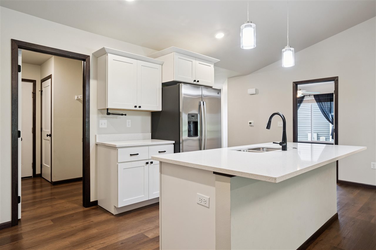 915 Prairie View Drive West Branch IA 52358