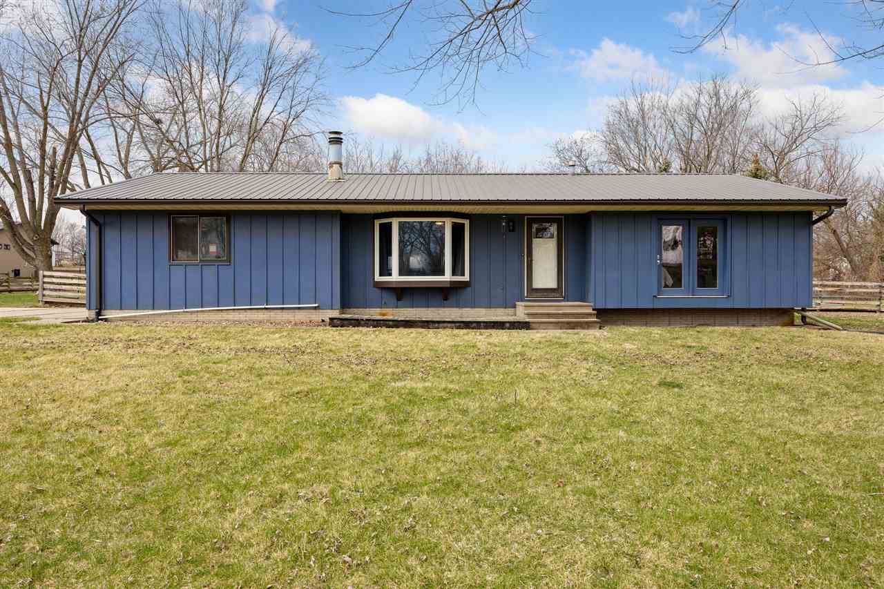 1169 Mill Street NE Swisher IA 52338