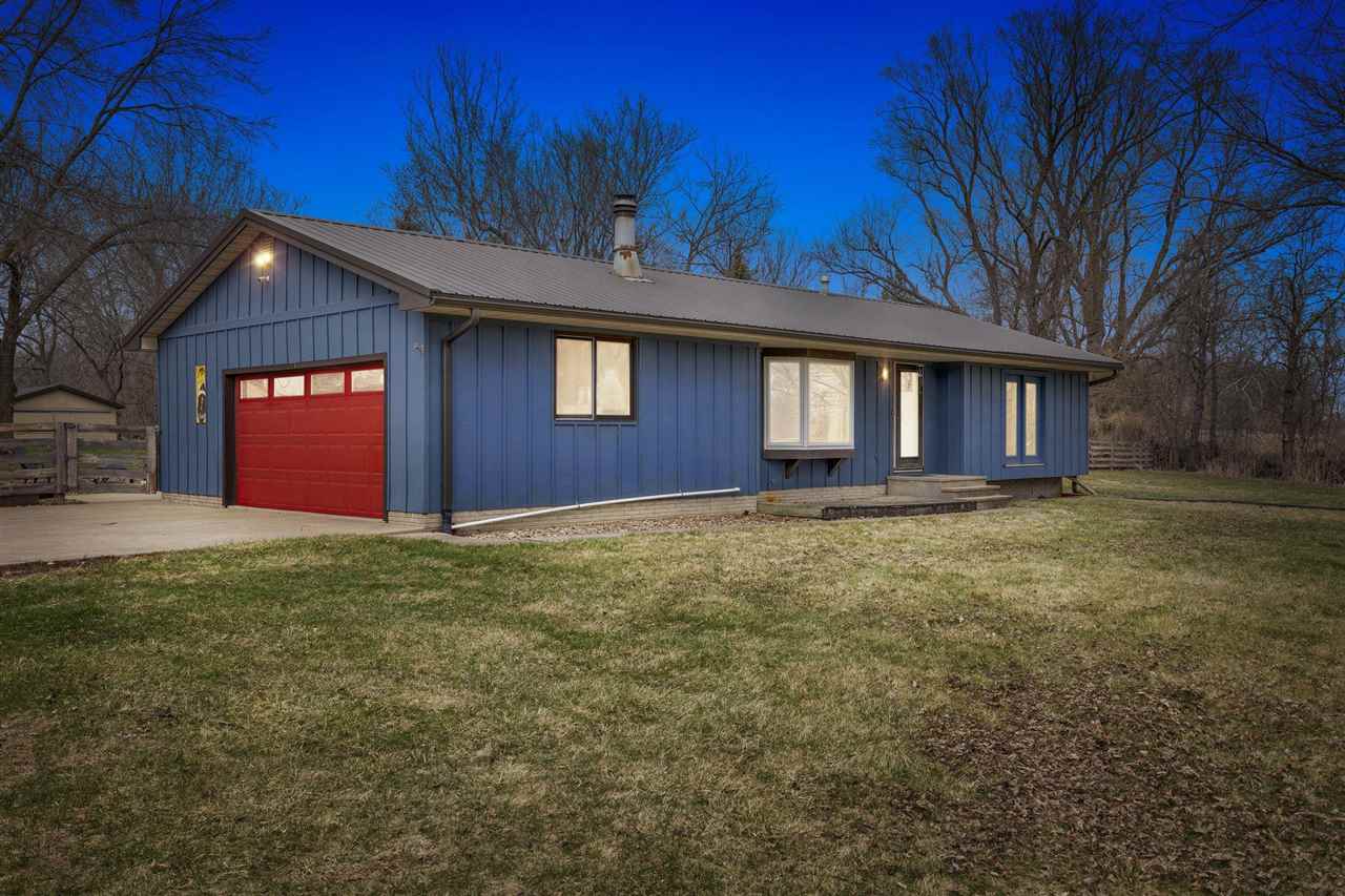 1169 Mill Street NE Swisher IA 52338