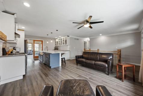 1169 Mill Street NE Swisher IA 52338