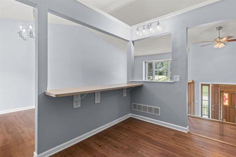 1156 Briar Drive Iowa City IA 52240