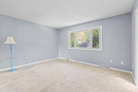 1156 Briar Drive Iowa City IA 52240