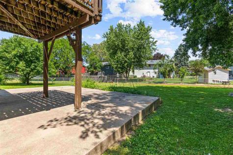 1156 Briar Drive Iowa City IA 52240
