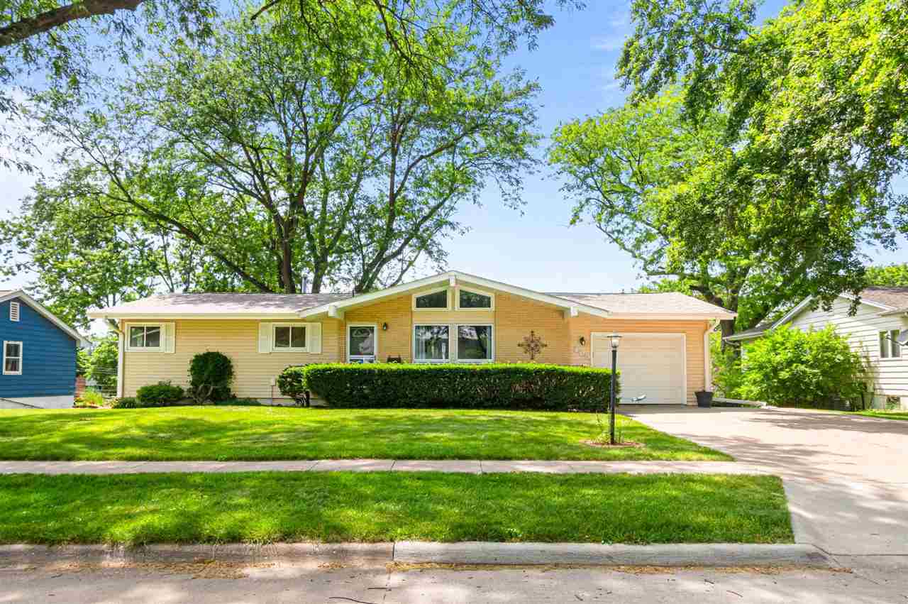 405 Koser Avenue Iowa City IA 52246